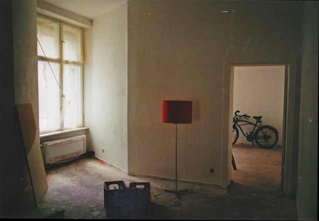 Hier entsteht das Büro von Friederike Anders, dahinter der Schnittraum 2... urbanfilm99_meinbuero